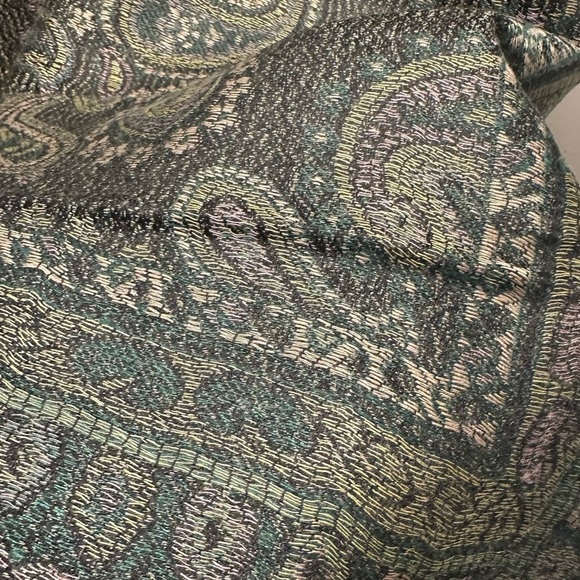 Elegant Shawl in Earthy Green- Versatile Wrap, Stole, Scarf, Veil, Soft & Cozy - Picture 9 of 16